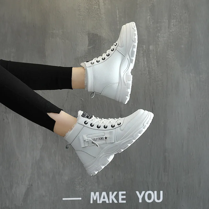Naomie - Trendy Classic Boots