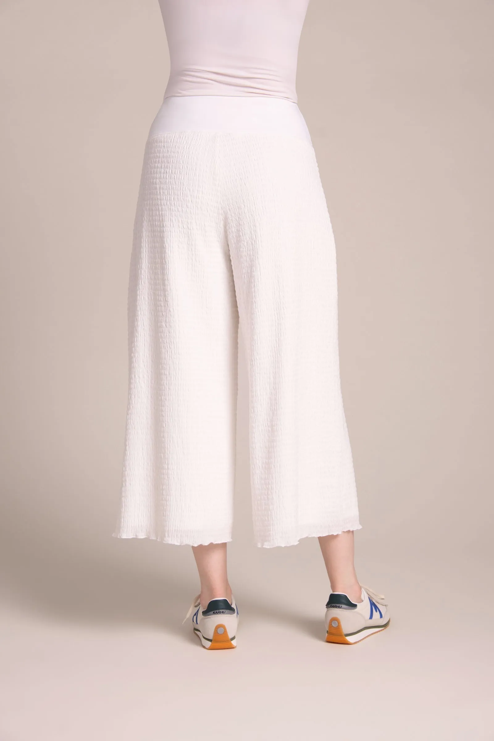 Popcorn Waffle Wide Capri Lined | White