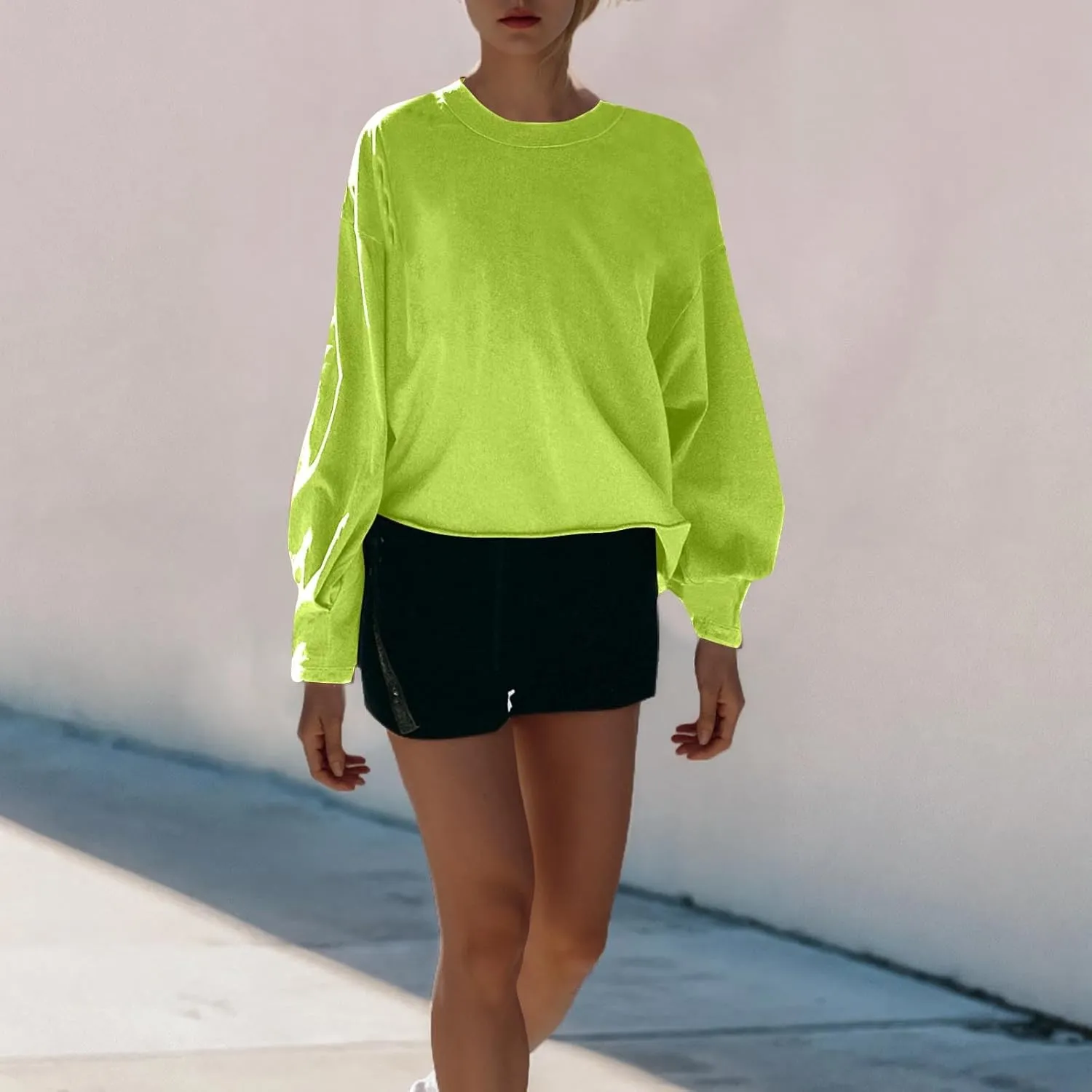 Womens Cropped Sweatshirts 2024 Fall Fashion Clothes Teen Girl Long Sleeve Oversized Crewneck Crop Pullover Tops